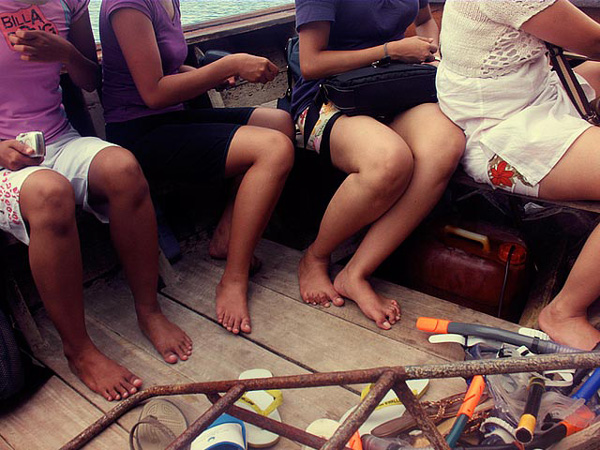 http://www.noranbakrie.com/files/gimgs/22_noranbakriemoonstruck22.jpg