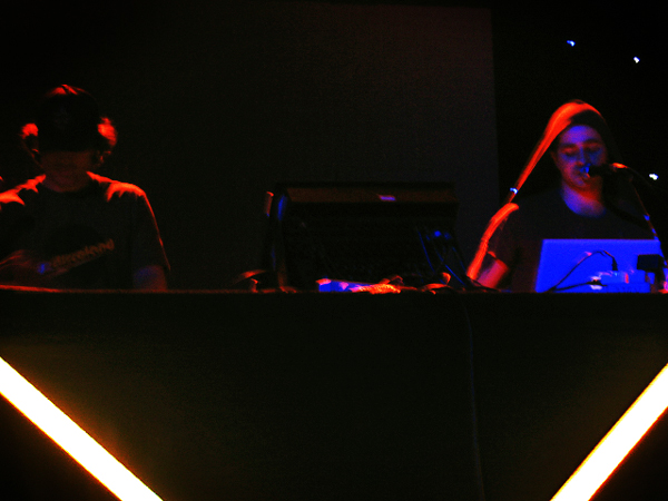 http://www.noranbakrie.com/files/gimgs/26_noranbakriettf16.jpg